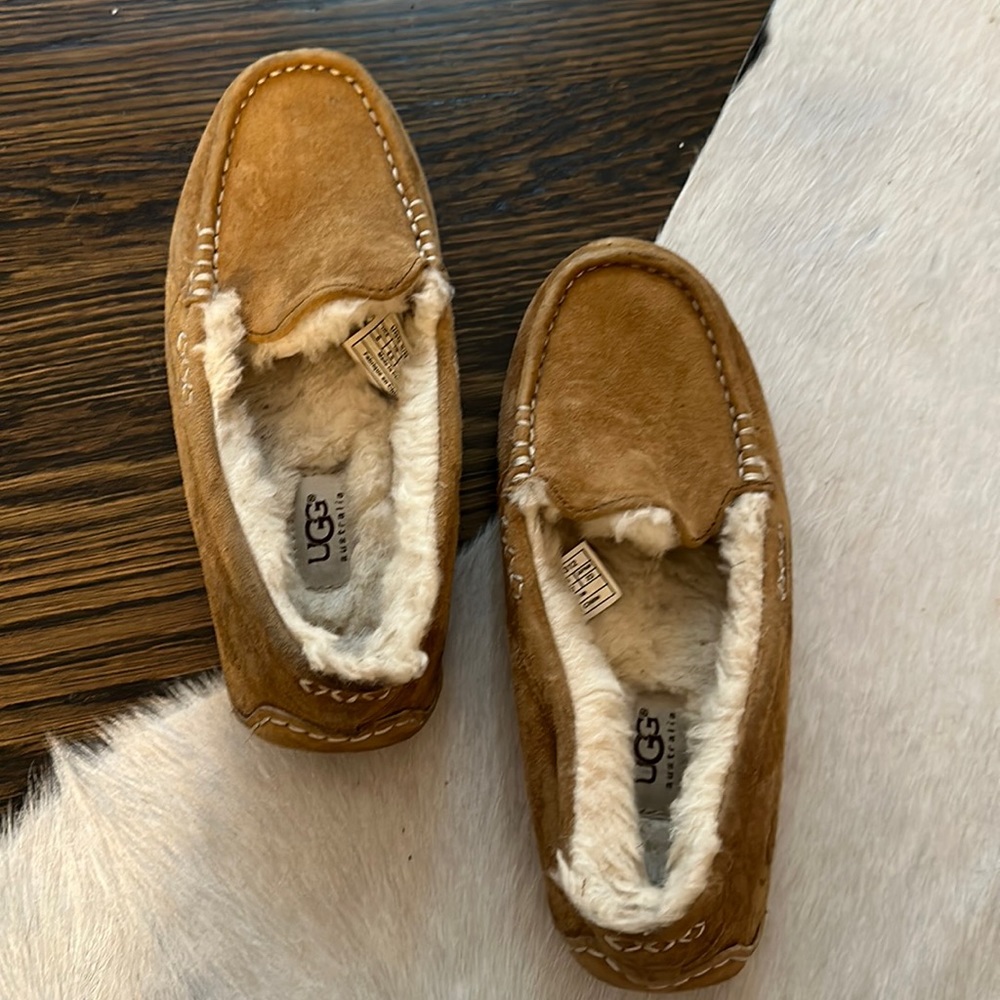 UGG Moccasins